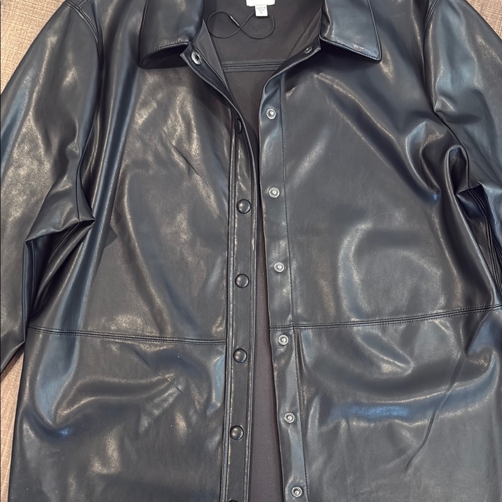 NIC+ZOE Black faux leather Lightweight Shirt Jacket with Spread Collar - Picture 5 of 9